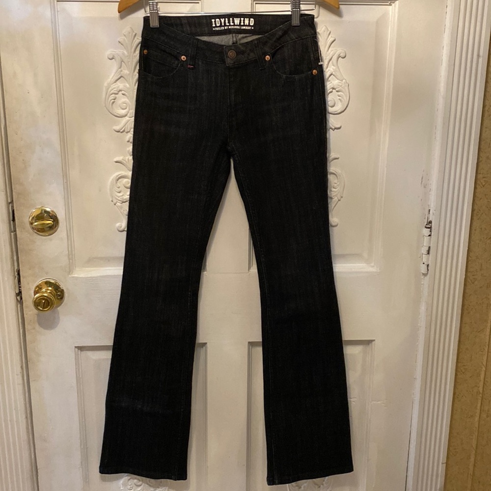 Illywind black skinny jeans size 6